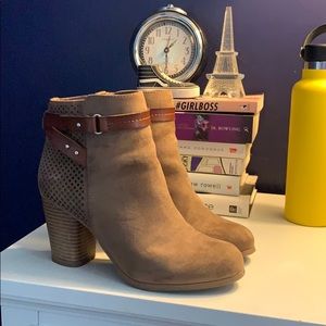 DSW Madden Girl Tan Suede Booties